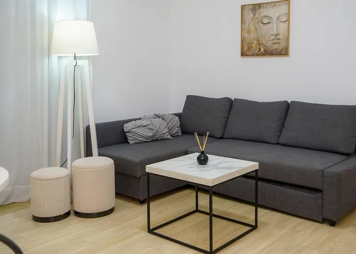 Kitieos 163 In Finikoudes *