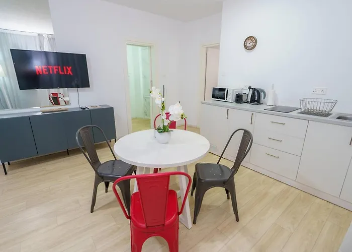 Kitieos 163 In Finikoudes דירה לרנקה