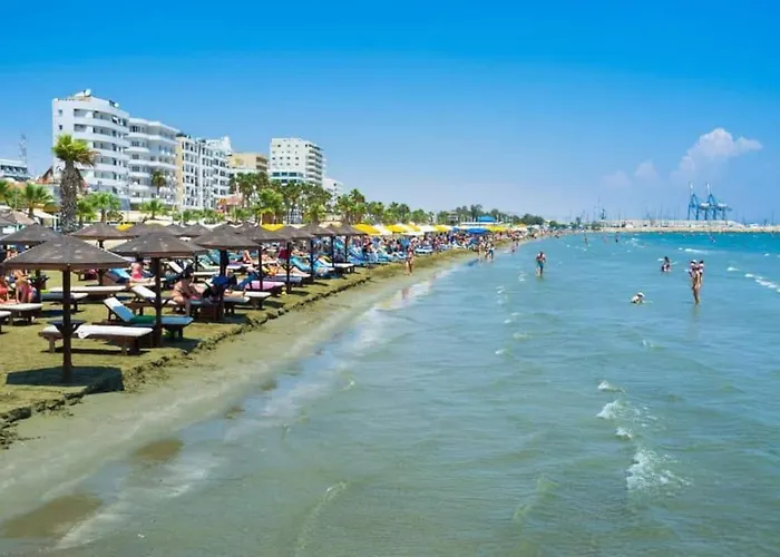 Kitieos 163 In Finikoudes Apartament *