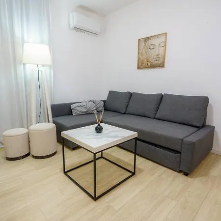 Kitieos 163 In Finikoudes Апартаменты Ларнака